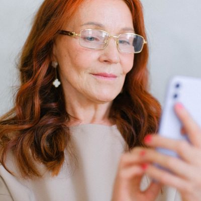 чому пада зір з віком